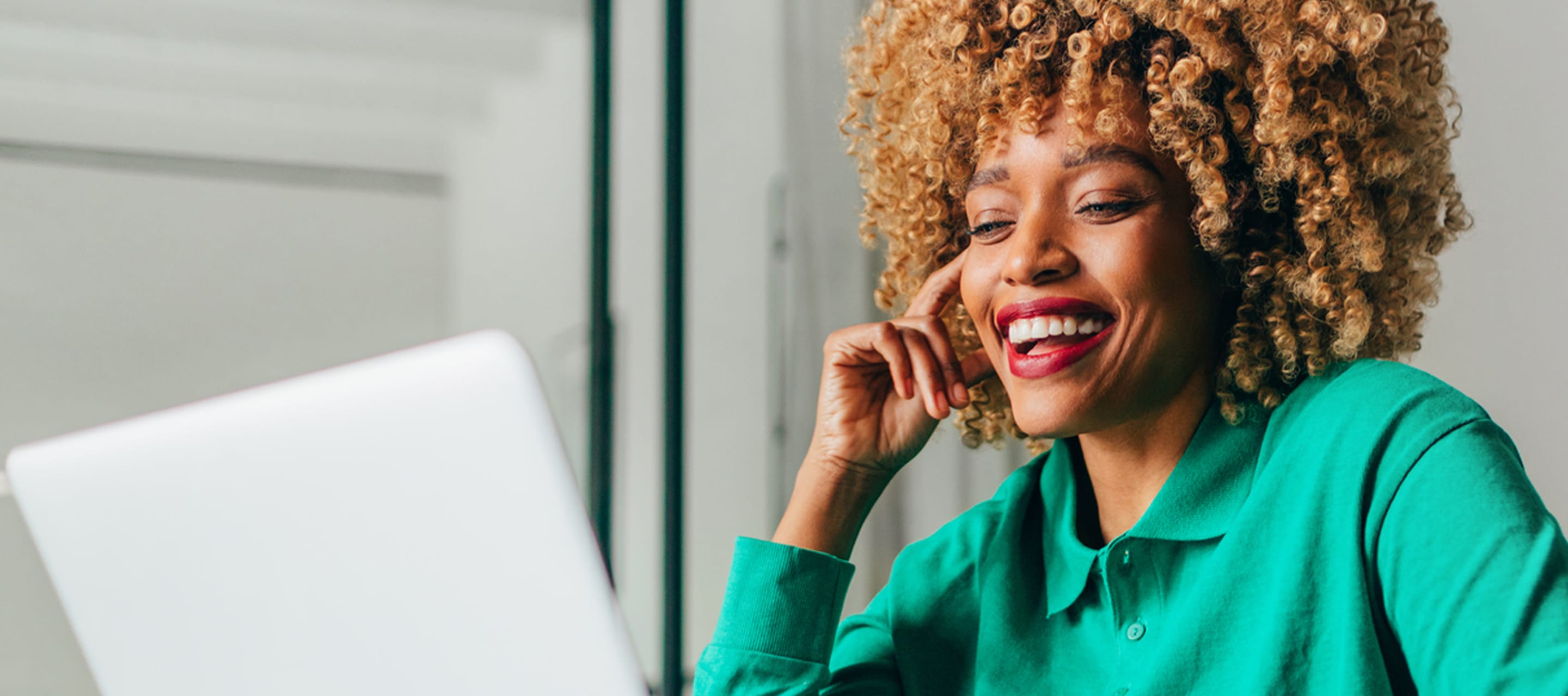 Testimonial Background